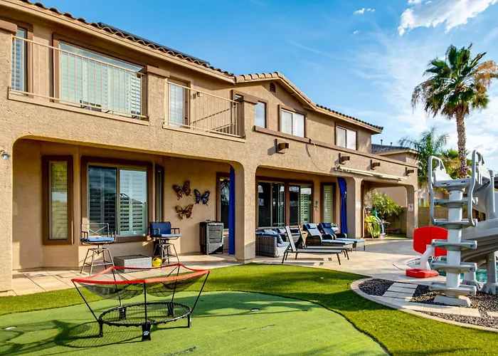 Swim-up Bar & Games! Ultimate Group Holiday home
