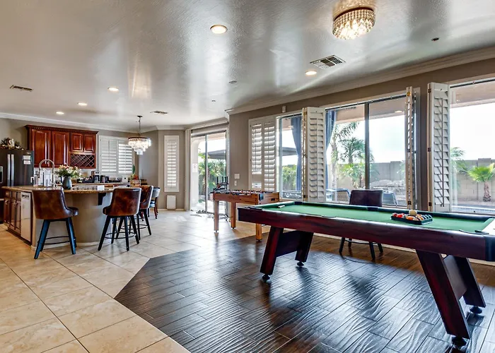 Holiday home Swim-up Bar & Games! Ultimate Group *
