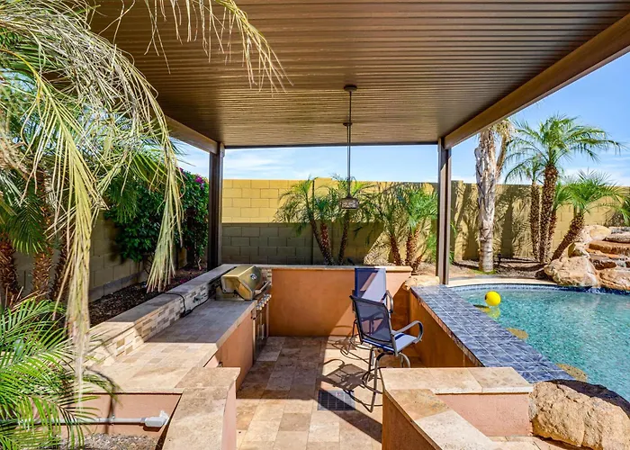 Swim-up Bar & Games! Ultimate Group * Goodyear