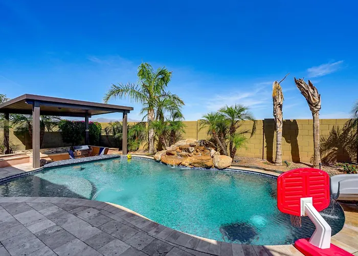 Swim-up Bar & Games! Ultimate Group * Goodyear